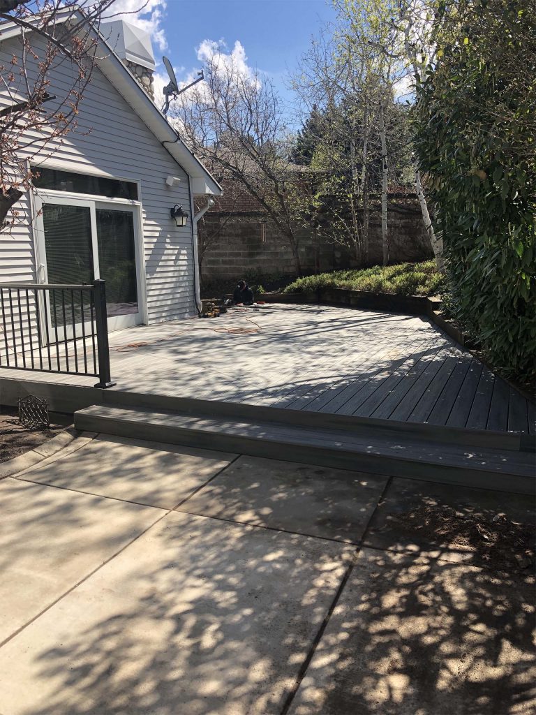 Read more about the article Year-Round Deck Enjoyment: Winterizing Your Space
