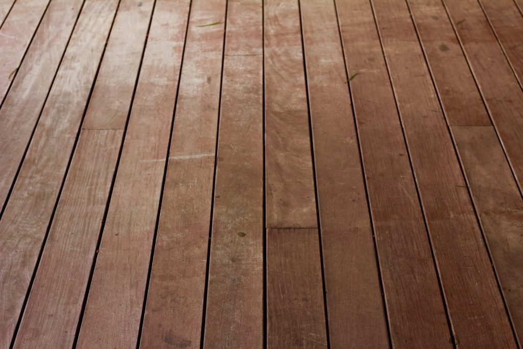 Read more about the article Transform Your Deck into a Texas BBQ Paradise